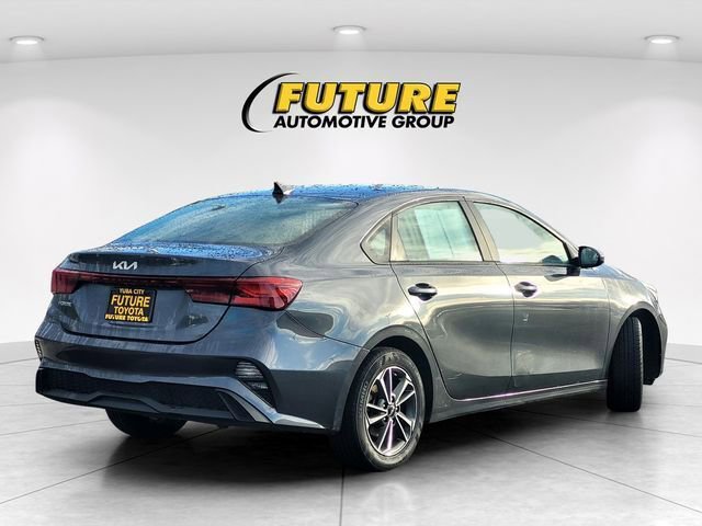 Used 2023 Kia Forte LXS image 5