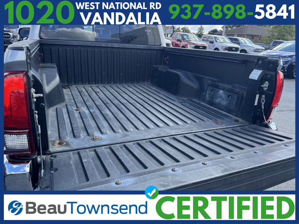 Used 2019 Toyota Tacoma SR5 image 15