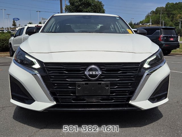 Used 2025 Nissan Altima 2.5 SV FWD image 8
