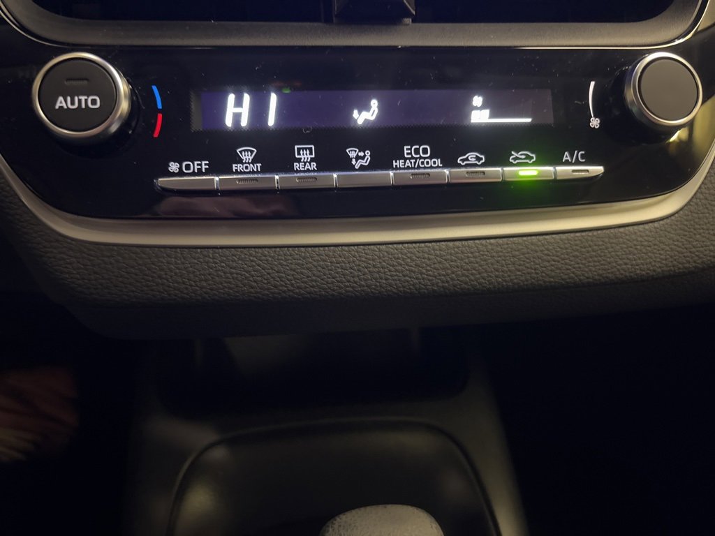 Used 2023 Toyota Corolla LE image 22