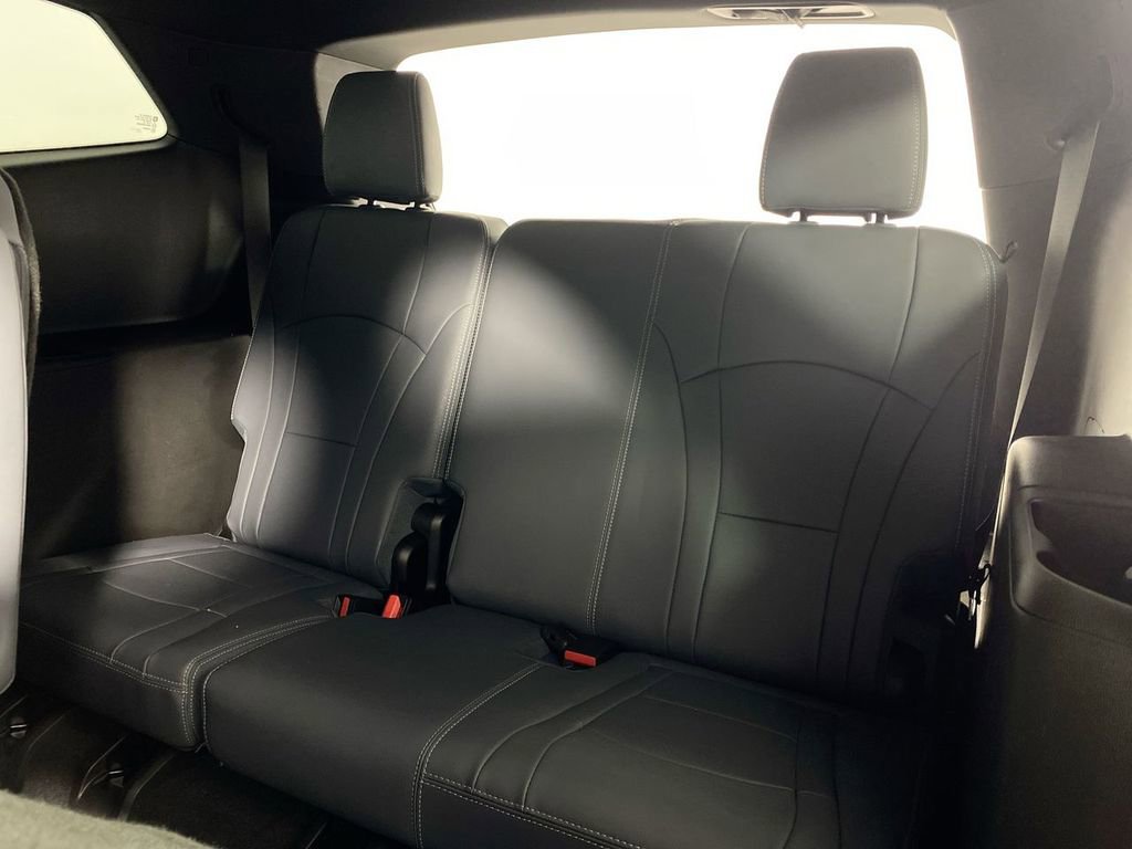 Used 2023 Buick Enclave Essence w/ Trailering Package, 5000 lbs. image 22