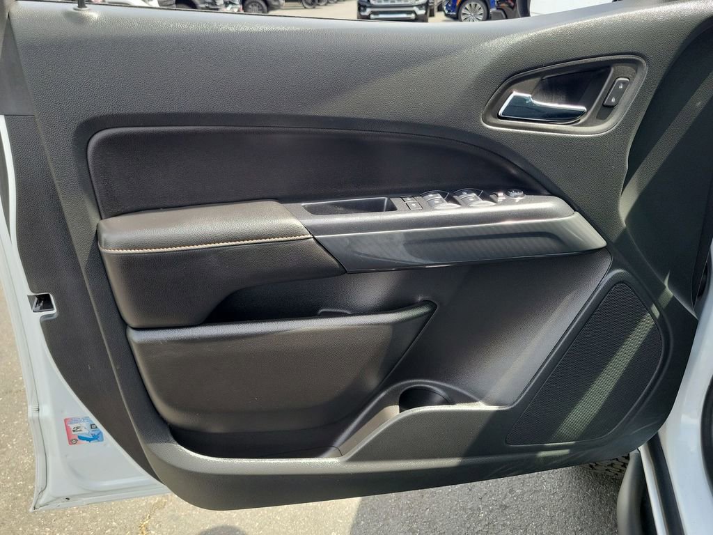 Used 2022 GMC Canyon AT4 image 20