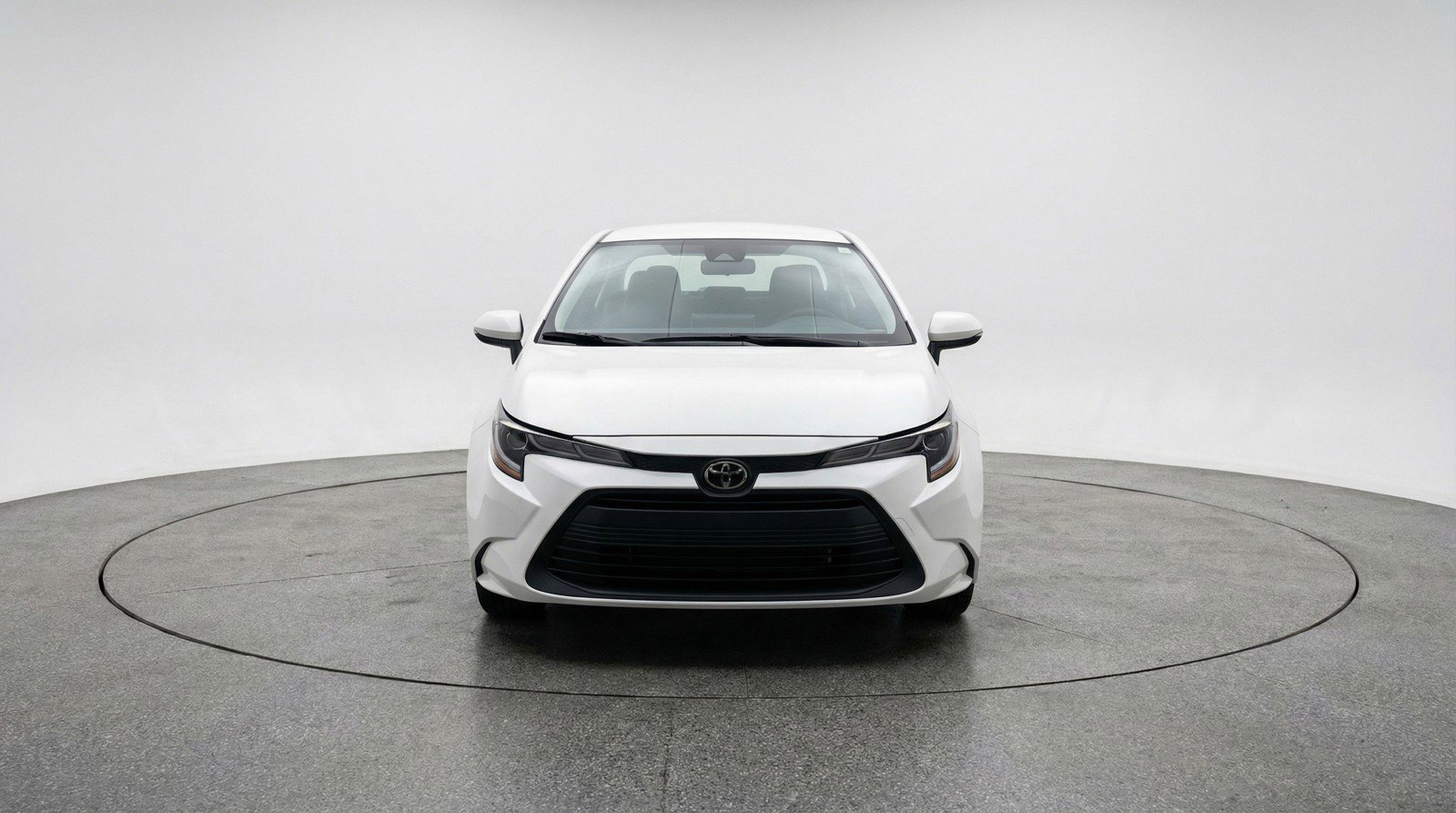 Used 2025 Toyota Corolla LE FWD image 1