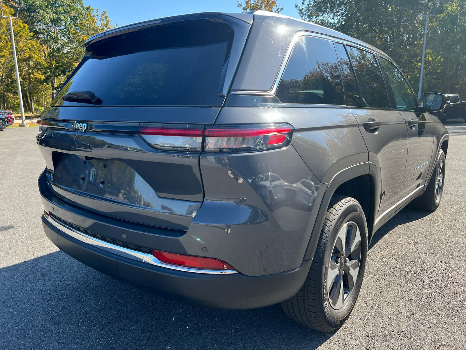 Used 2024 Jeep Grand Cherokee Limited 4xe image 4