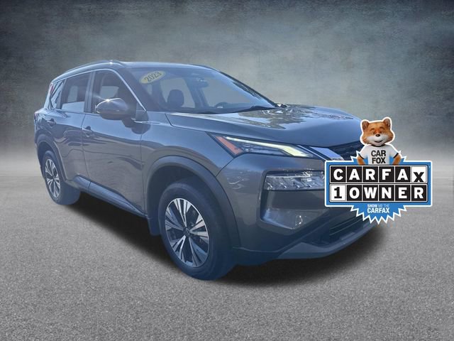 Used 2023 Nissan Rogue SV w/ SV Premium Package image 2