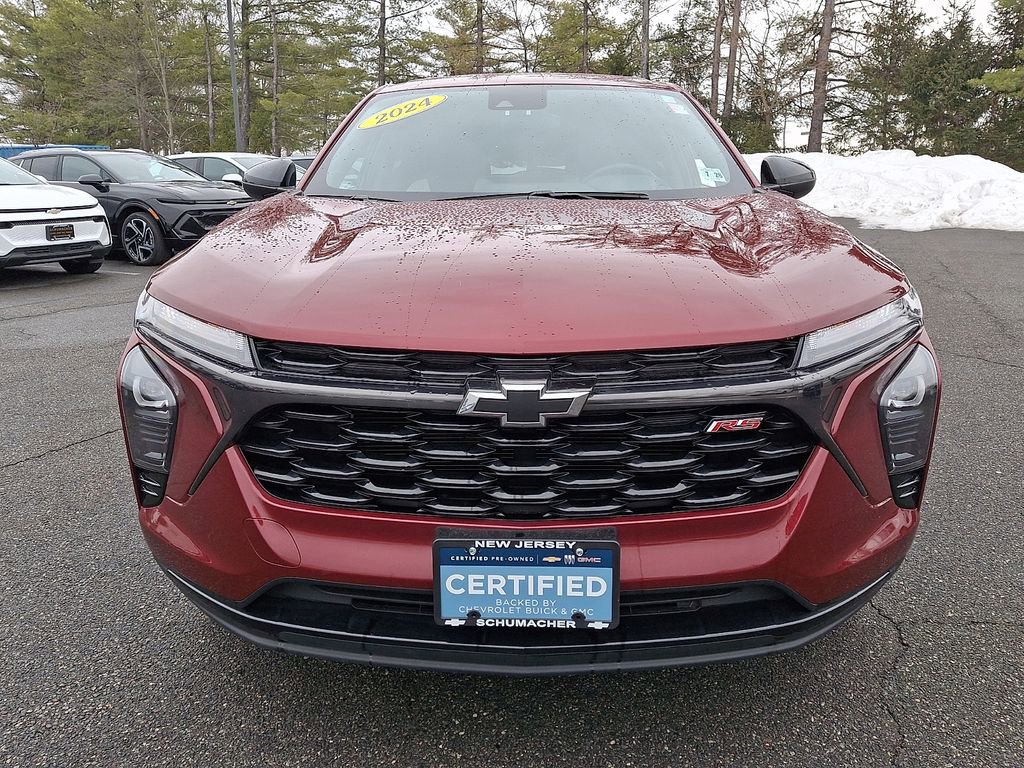 Certified 2024 Chevrolet Trax RS image 2