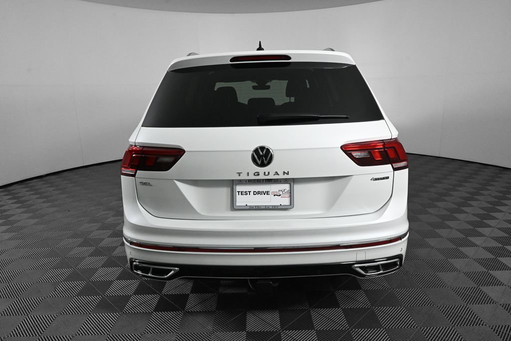 Used 2024 Volkswagen Tiguan SEL R-Line AWD/4WD image 27