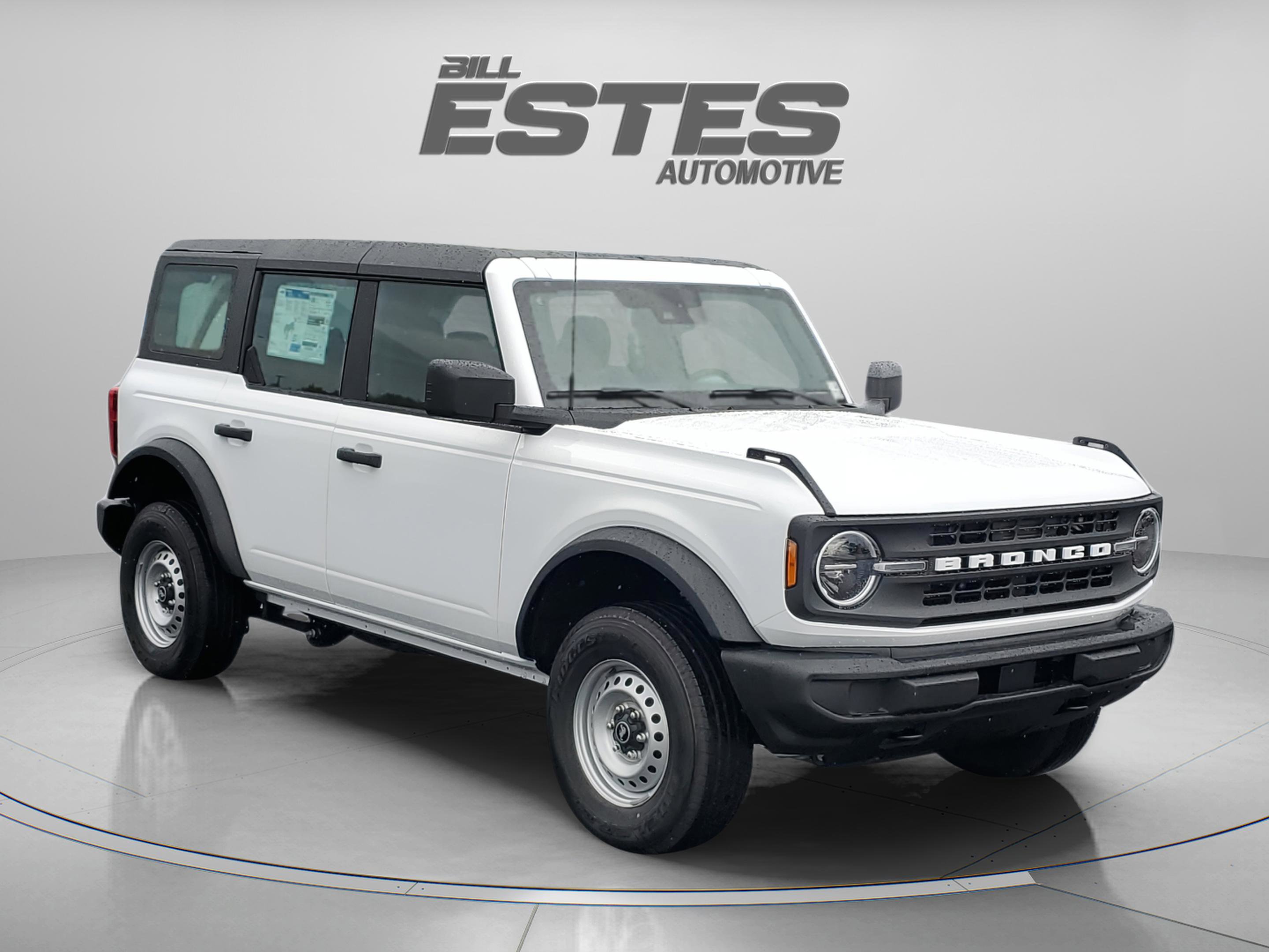 New 2025 Ford Bronco 4-Door image 4