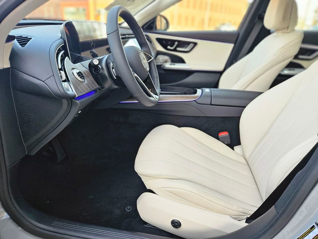 New 2026 Mercedes-Benz E 350 4MATIC Sedan image 19