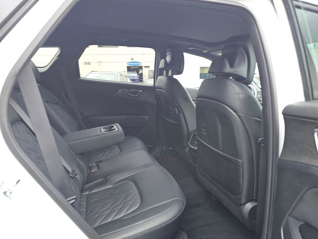 Used 2023 Kia Sportage X-Pro Prestige AWD/4WD image 13