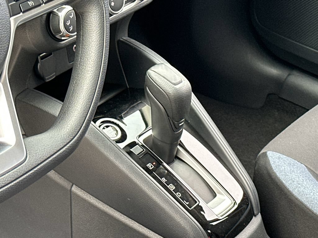 New 2025 Nissan Versa SV w/ Trunk Package FWD image 16