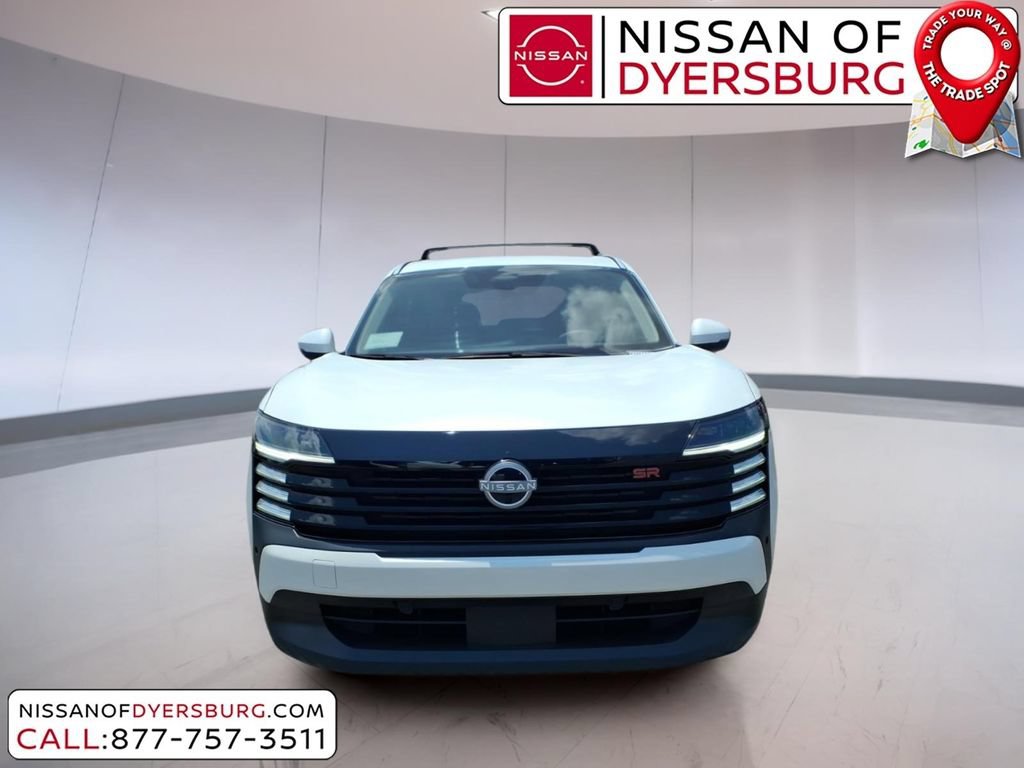 New 2025 Nissan Kicks SR w/ Illumination Package AWD/4WD image 8