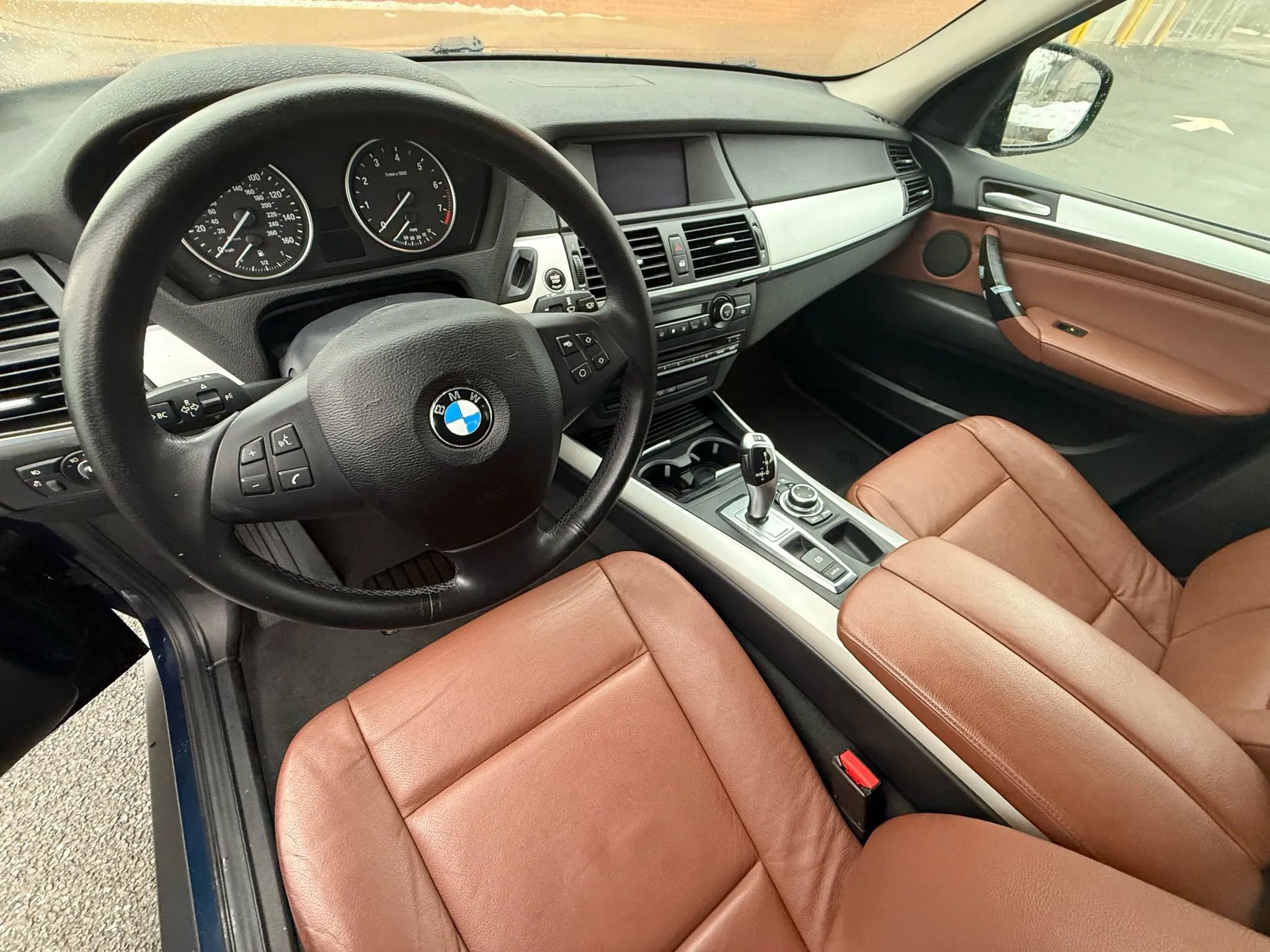 Used 2012 BMW X5 xDrive35i image 17