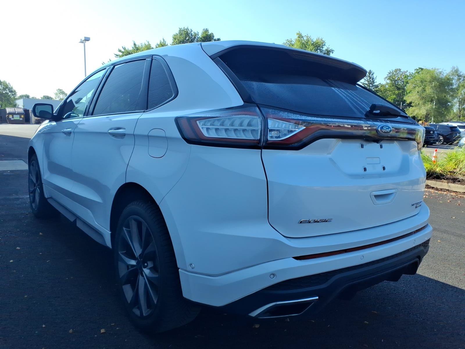 Used 2018 Ford Edge Sport w/ Equipment Group 401A AWD/4WD image 4