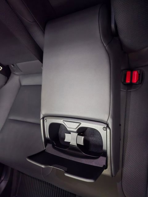 Used 2023 Toyota Crown Limited w/ Advanced Technology Package image 32