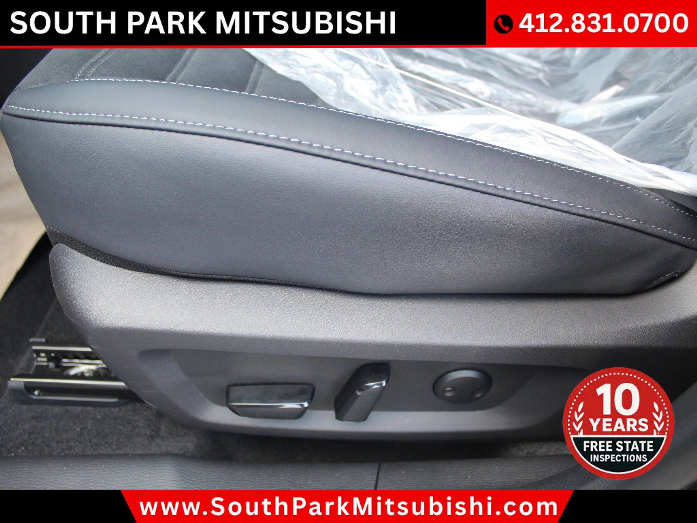 New 2025 Mitsubishi Outlander SE image 13