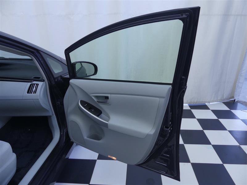 Used 2012 Toyota Prius Two FWD image 18