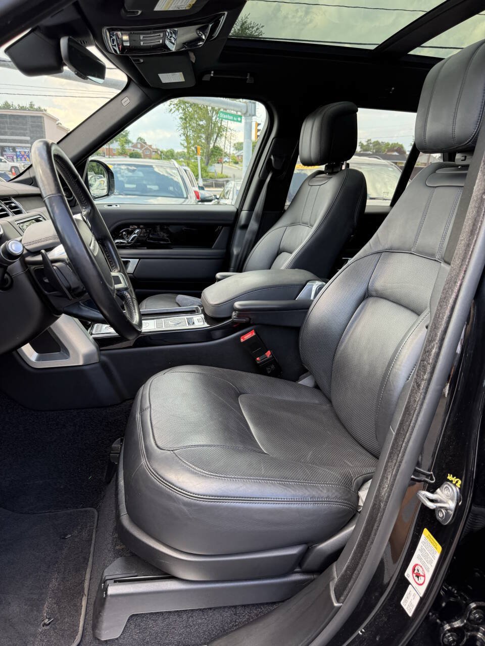 Used 2020 Land Rover Range Rover HSE AWD/4WD image 10
