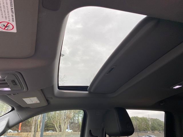 Used 2020 Chevrolet Silverado 2500 LTZ w/ LTZ Convenience Package image 16