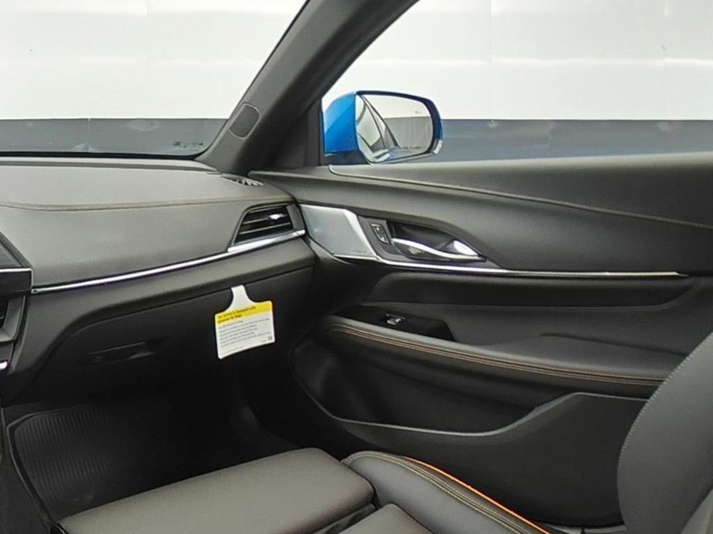New 2025 Cadillac CT4 V w/ LPO, ONYX Package AWD/4WD image 11