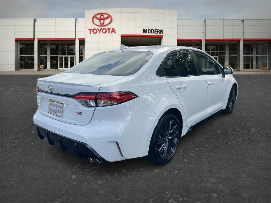 Certified 2025 Toyota Corolla SE FWD image 6