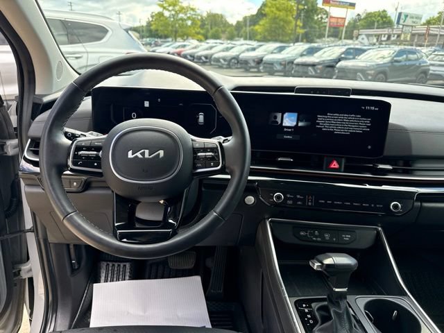 Used 2026 Kia Carnival SX Prestige FWD image 7