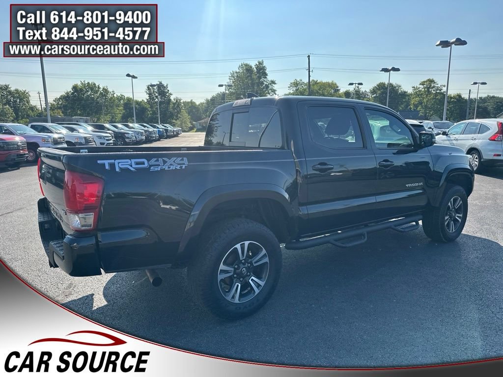 Used 2017 Toyota Tacoma TRD Sport w/ Tow Package (A/T) AWD/4WD image 9