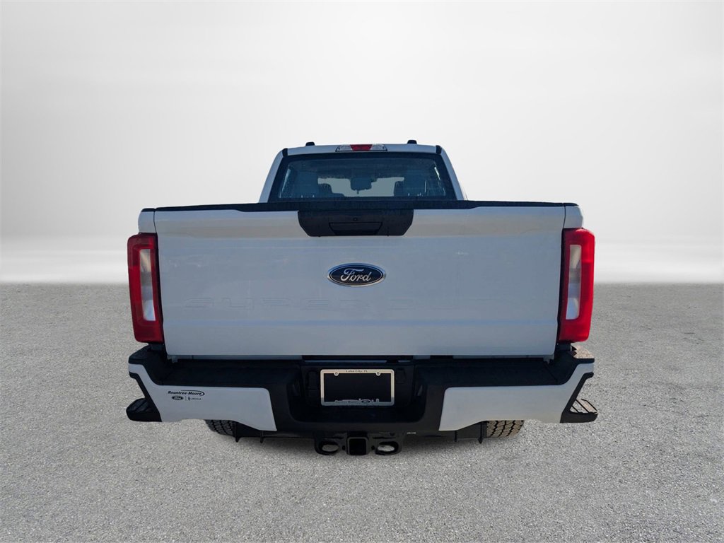 New 2026 Ford F250 XL image 4