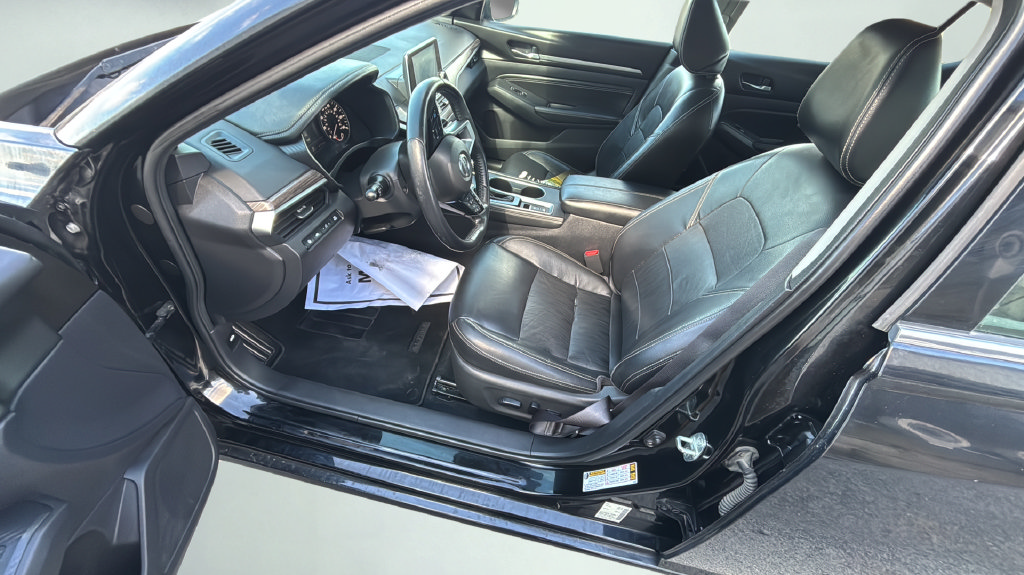 Used 2019 Nissan Altima 2.5 SL FWD image 26