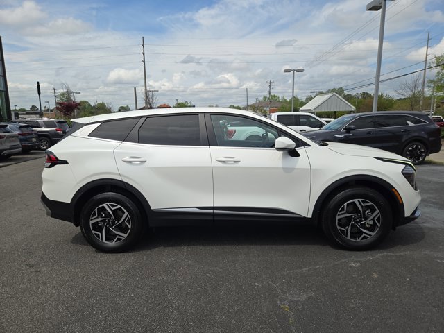Certified 2025 Kia Sportage LX AWD/4WD image 5