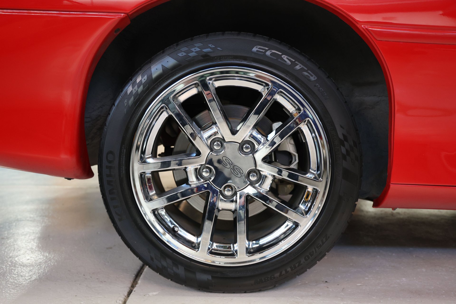 Used 2002 Chevrolet Camaro Z28 w/ SS Performance/Appearance Pkg image 16