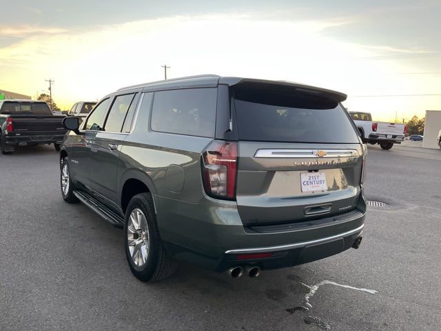 Used 2023 Chevrolet Suburban Premier image 9