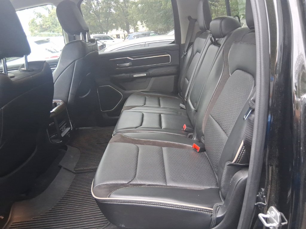 Used 2022 RAM 1500 Laramie AWD/4WD image 17