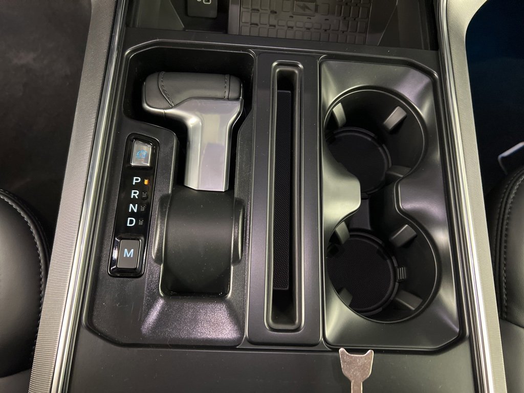 New 2025 Ford F150 Platinum w/ Equipment Group 702A High image 17