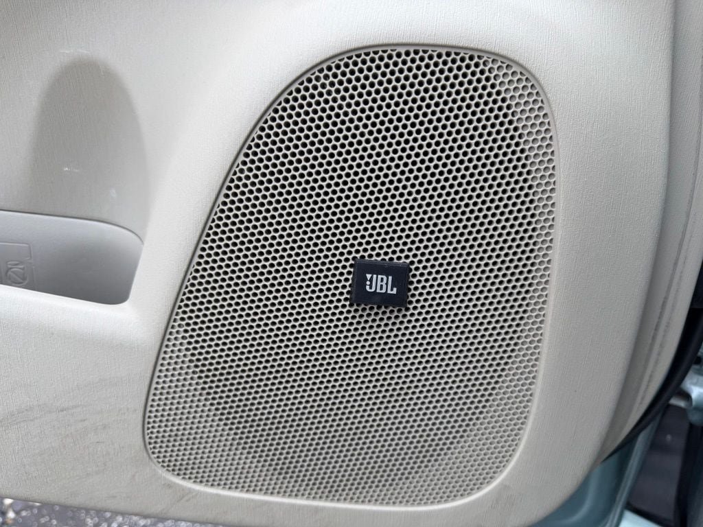 Used 2014 Toyota Prius Four FWD image 21