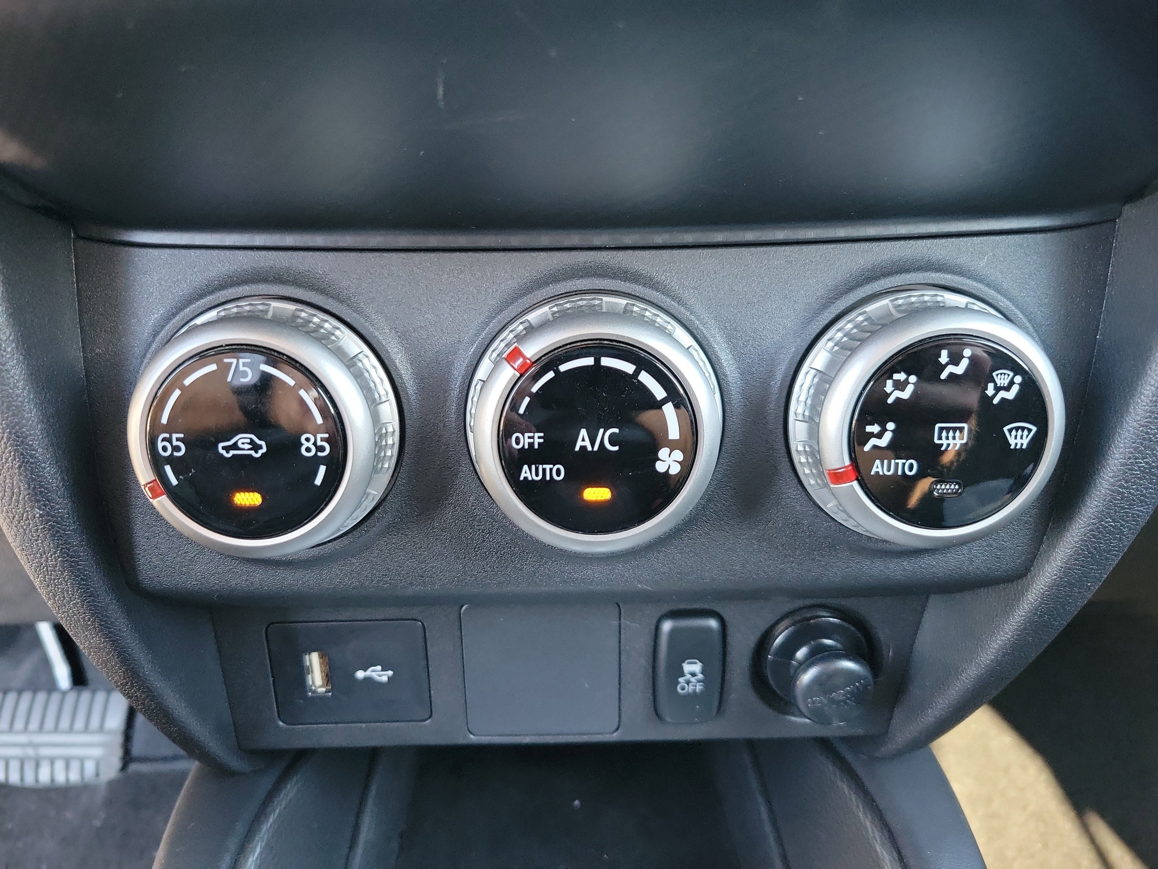 Used 2025 Mitsubishi Outlander Sport SE image 15