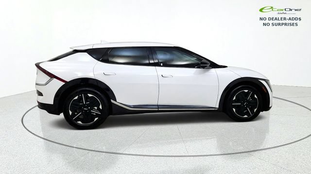Used 2025 Kia EV6 Wind AWD/4WD image 10