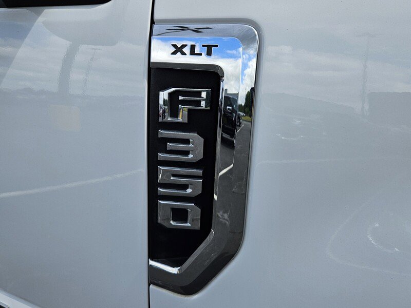 Used 2021 Ford F350 XLT image 15