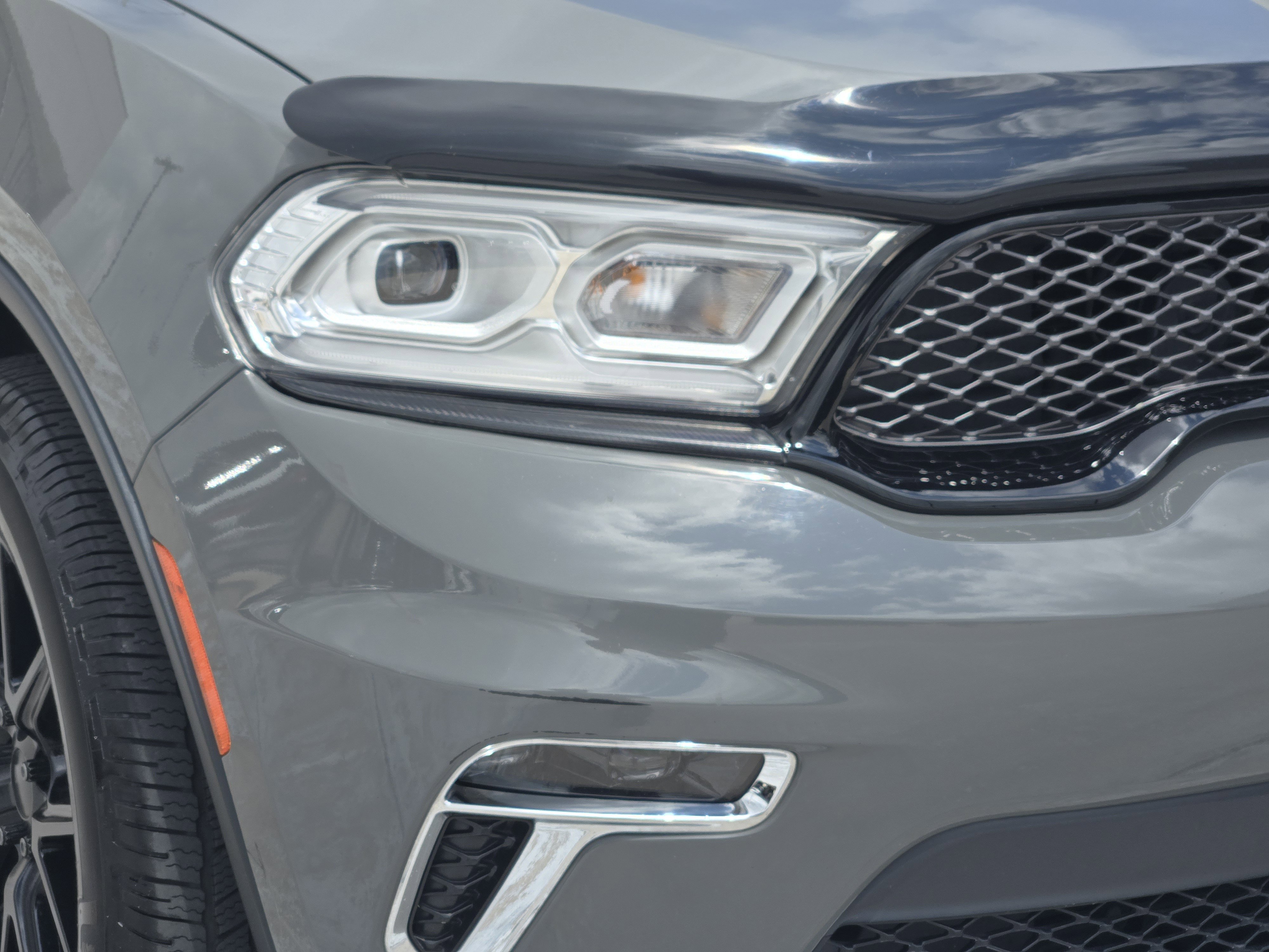 Used 2022 Dodge Durango SXT AWD/4WD image 10