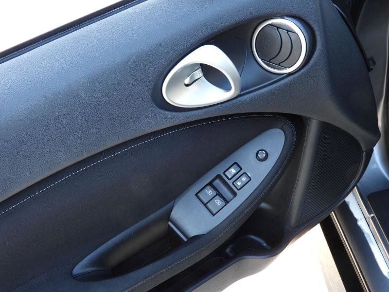 Used 2016 Nissan 370Z Coupe image 29