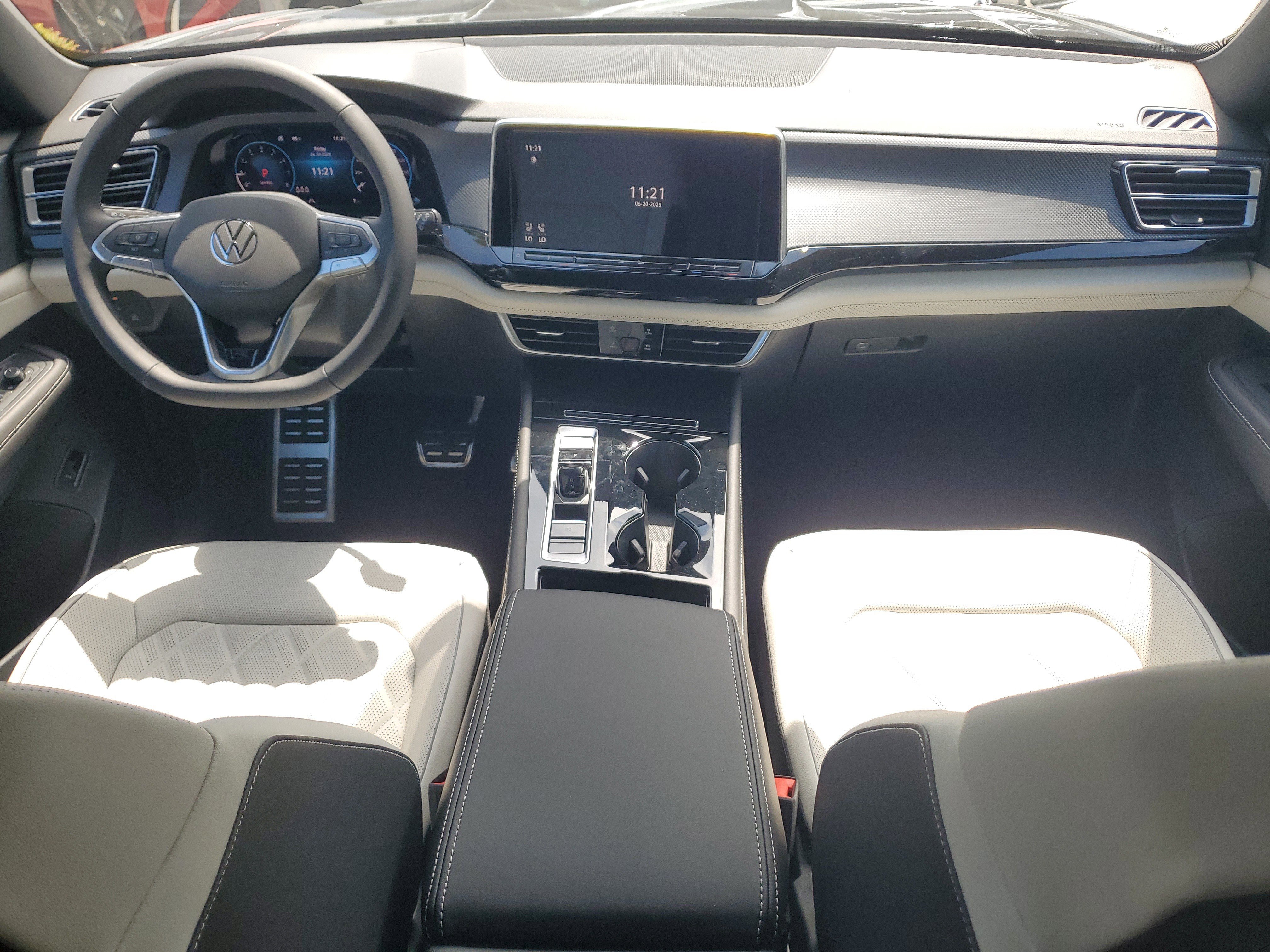 New 2025 Volkswagen Atlas Cross Sport SEL Premium R-Line image 17