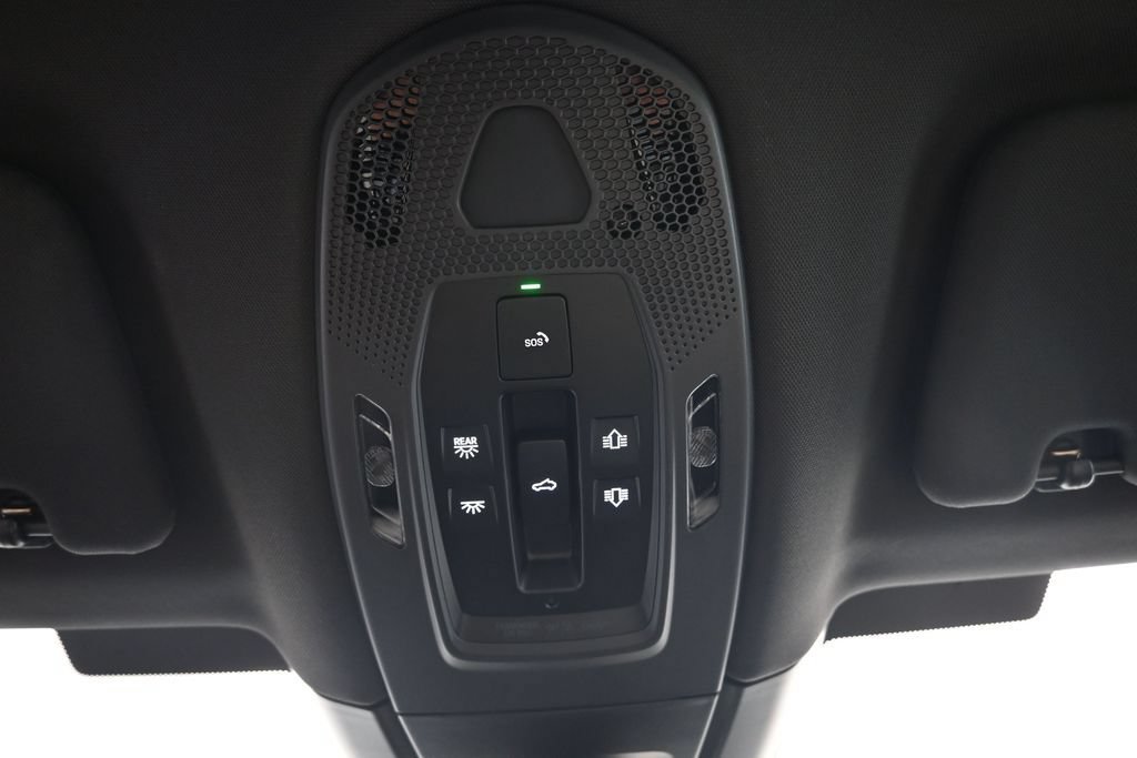 Used 2026 Porsche Panamera 4 AWD/4WD image 28
