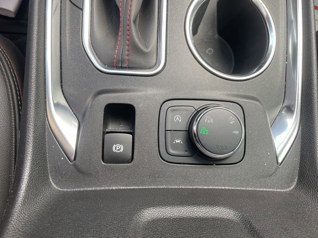 Used 2023 Chevrolet Traverse RS w/ LPO, Floor Liner Package image 31