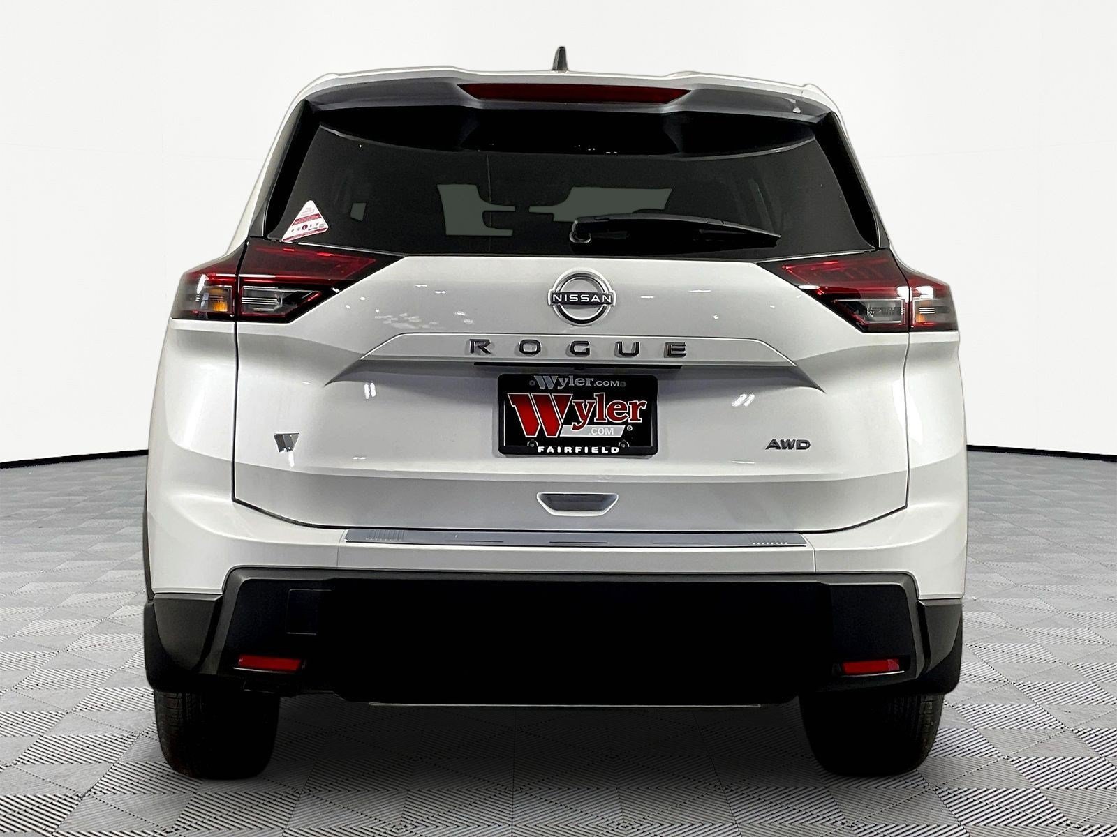 New 2026 Nissan Rogue SV w/ Cold Weather Package AWD/4WD image 5