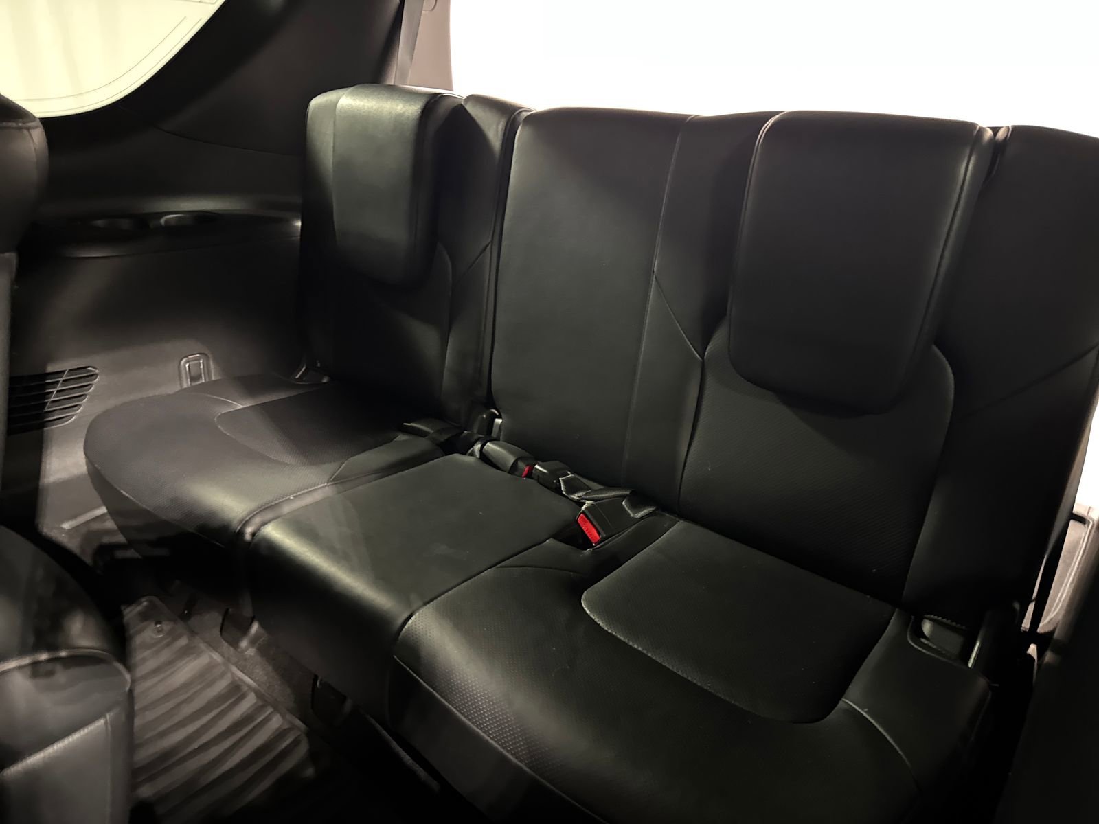Used 2020 INFINITI QX80 Luxe w/ Edition 30 Package AWD/4WD image 29