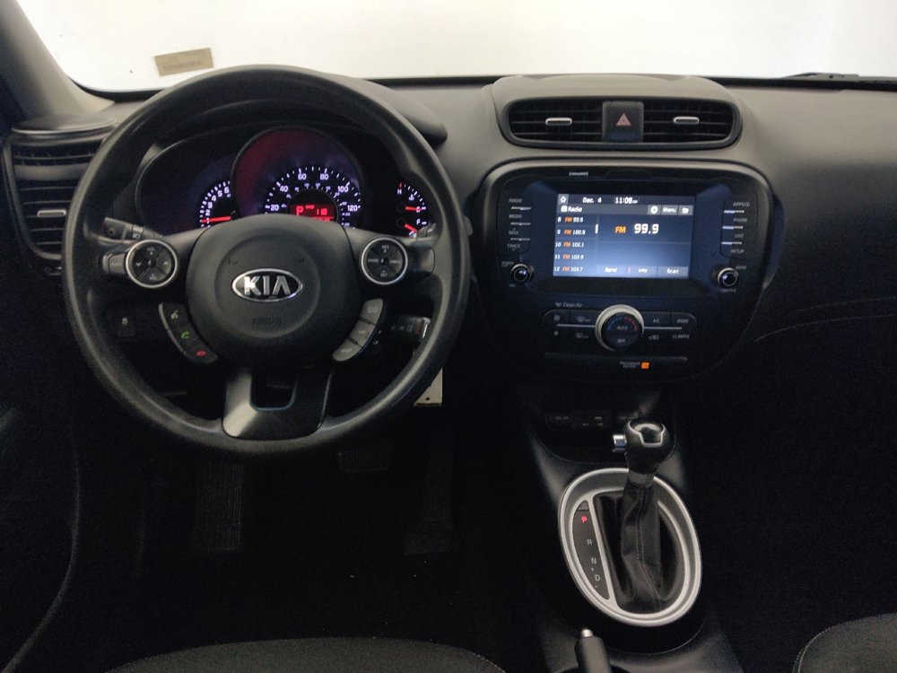 Used 2019 Kia Soul + image 22