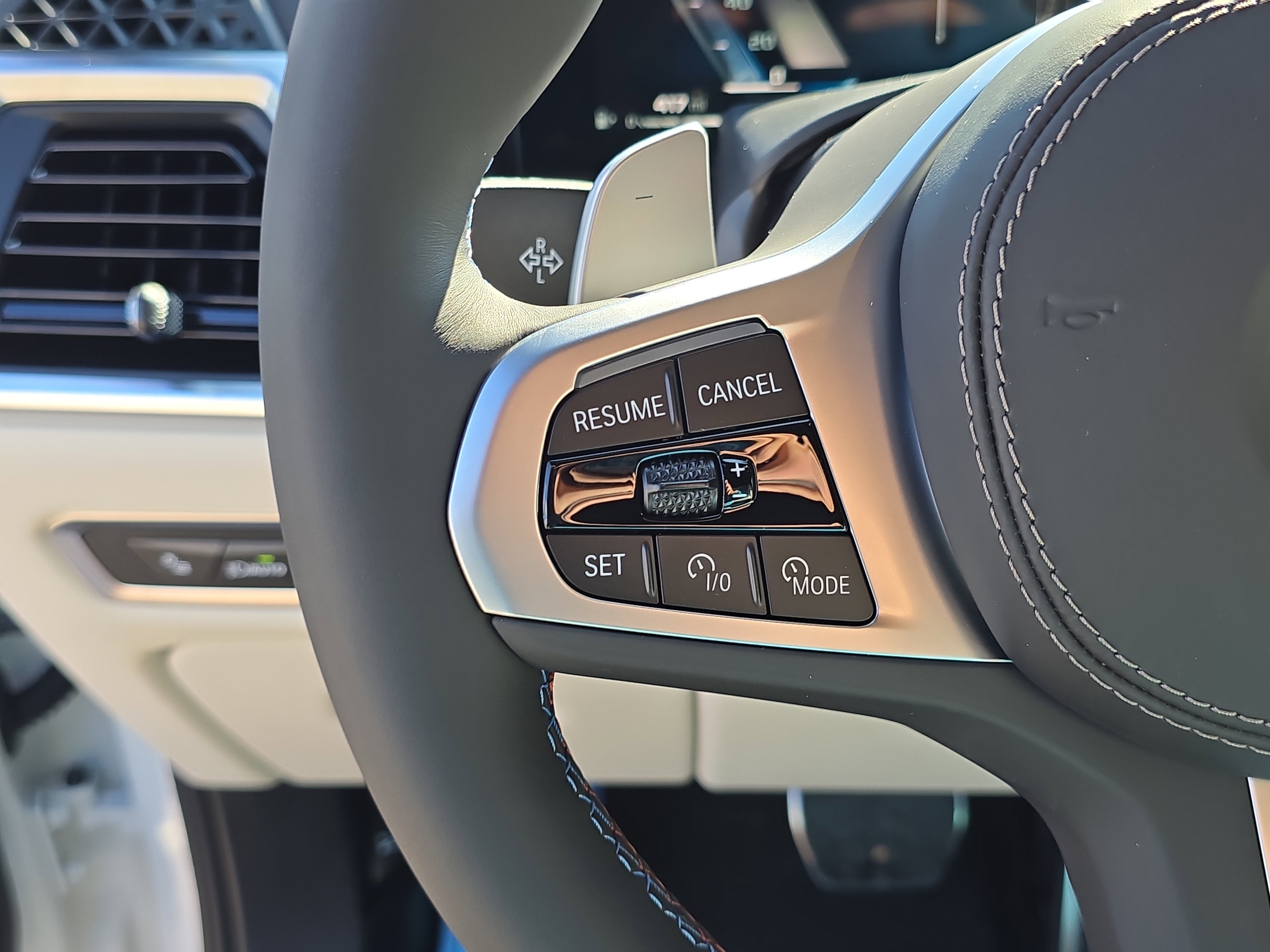 New 2026 BMW X7 M60i image 34