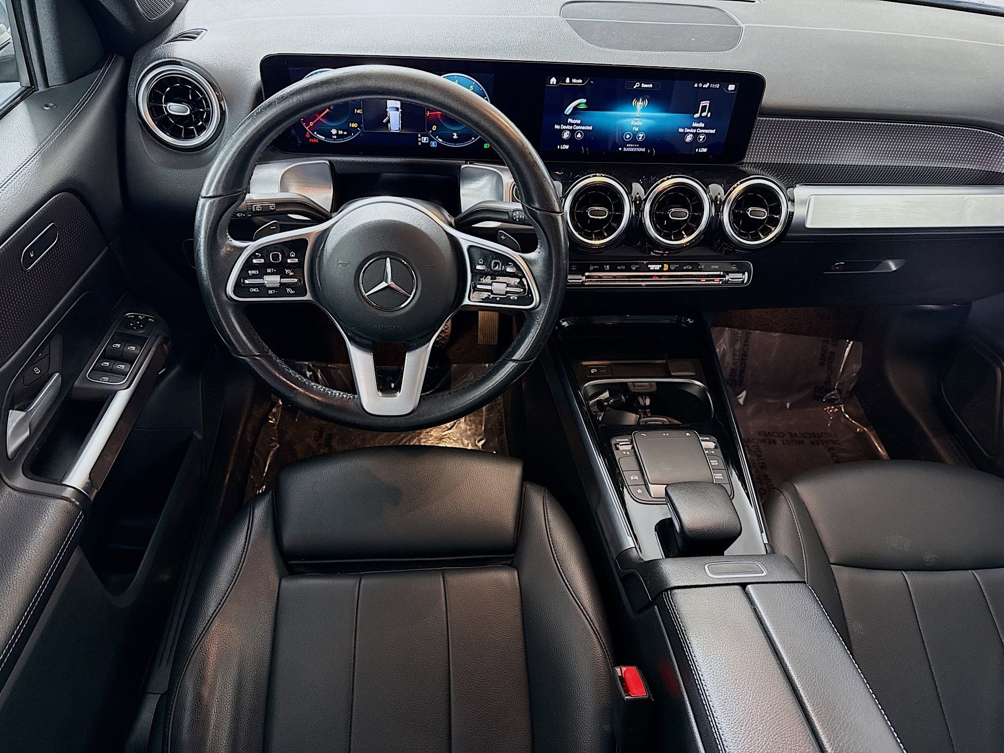 Used 2022 Mercedes-Benz GLB 250 w/ Premium Package Lite image 17