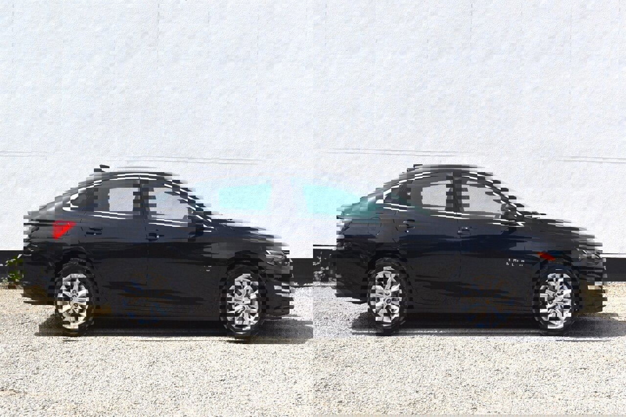 Used 2023 Chevrolet Malibu LT image 6