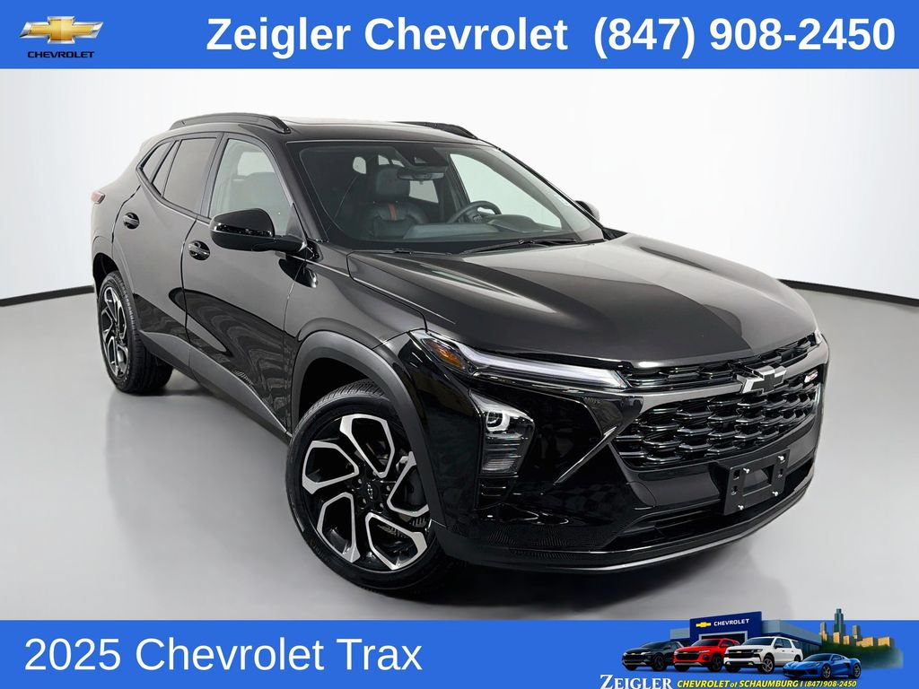 Used 2025 Chevrolet Trax RS w/ Sunroof Package FWD image 1